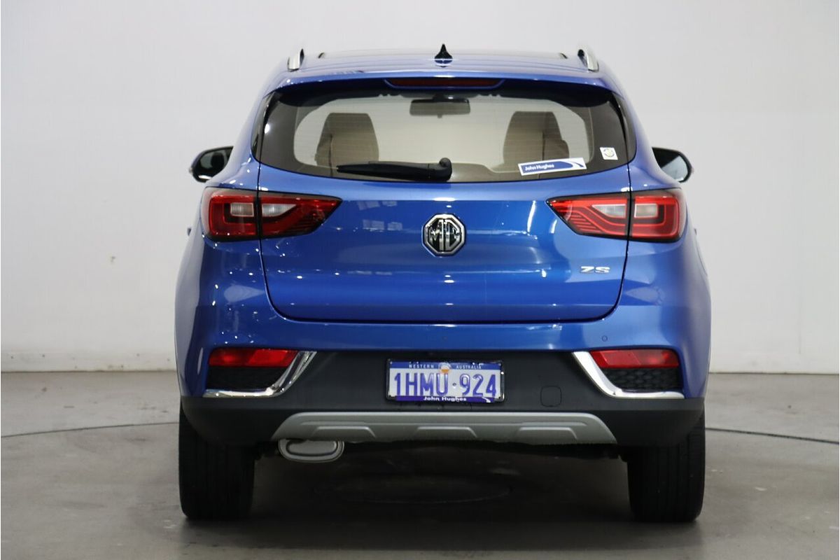 2018 MG ZS Essence AZS1