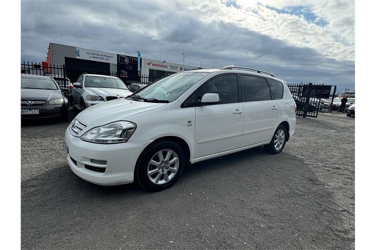 2009 Toyota Avensis Verso Ultima ACM21R