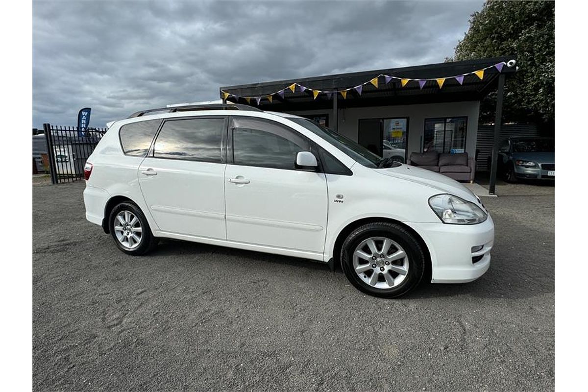 2009 Toyota Avensis Verso Ultima ACM21R