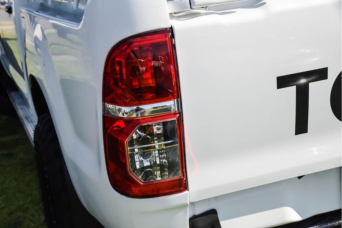 2014 Toyota Hilux SR KUN26R 4X4