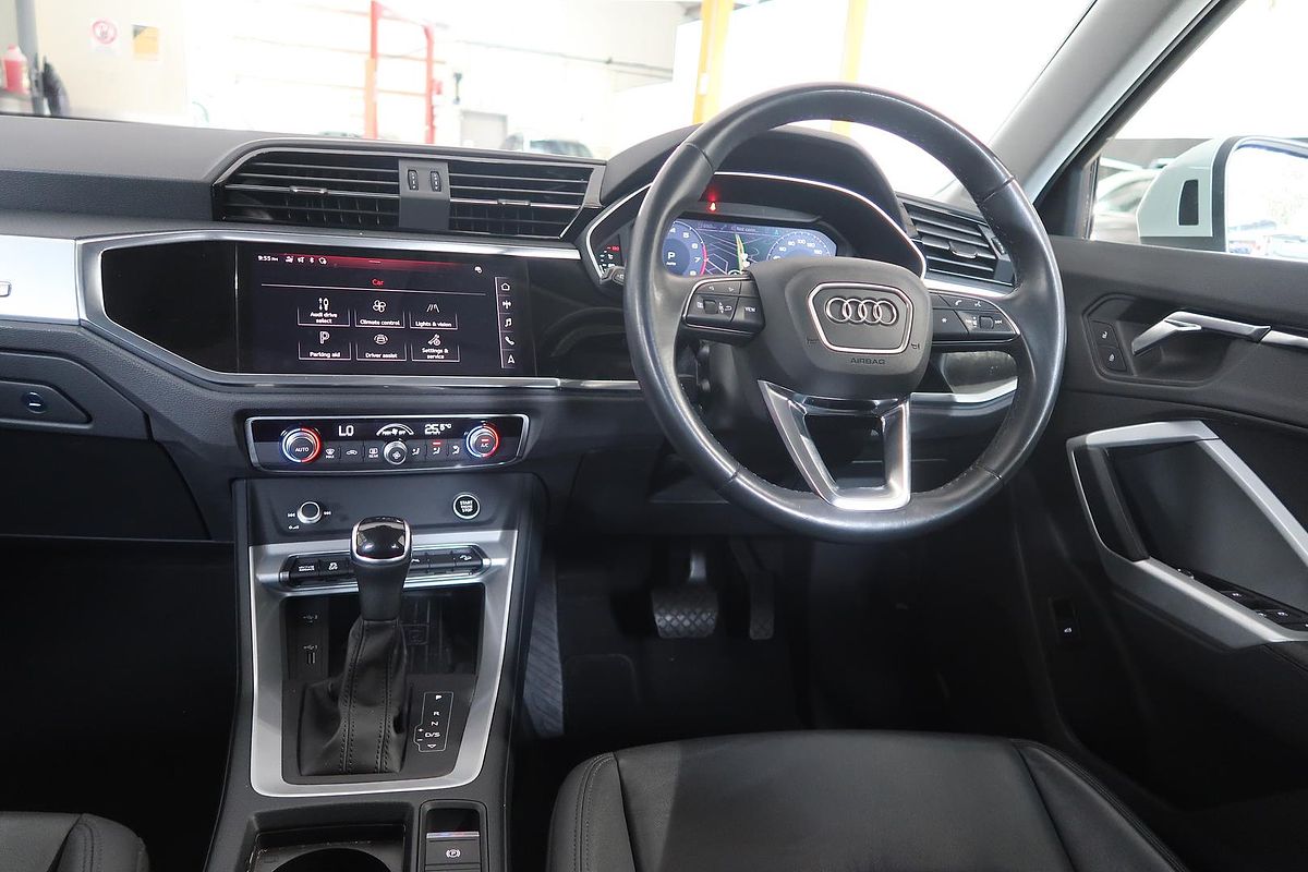 2021 Audi Q3 35 TFSI S Line F3