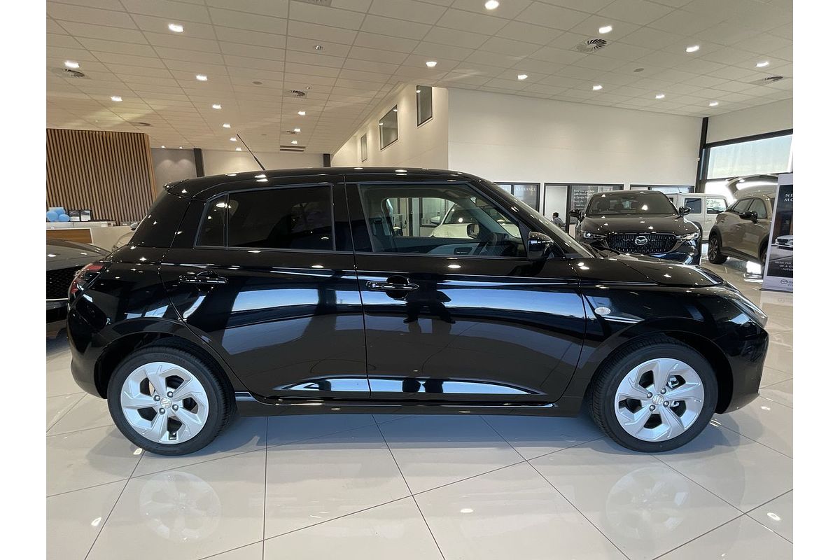 2024 Suzuki Swift Hybrid Plus UZ