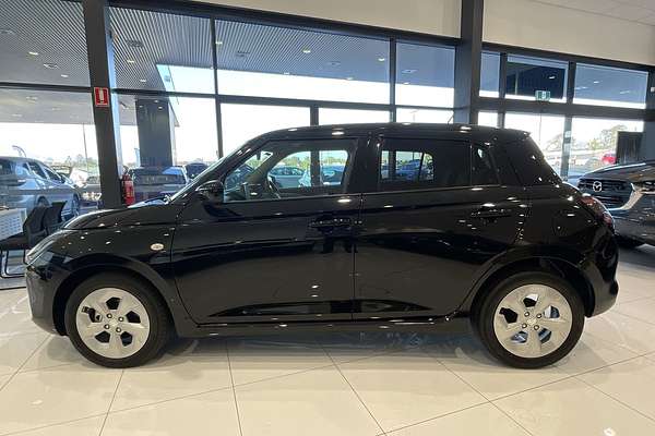2024 Suzuki Swift Hybrid Plus UZ