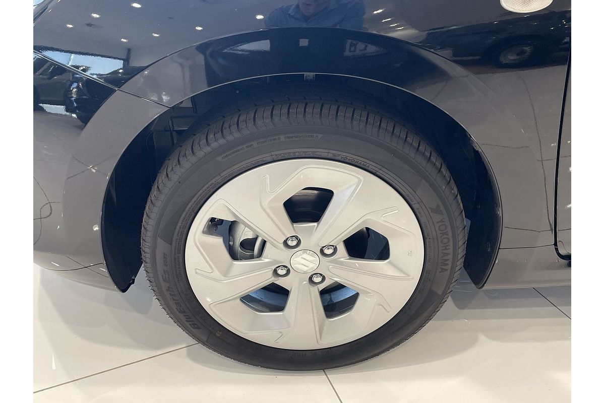 2024 Suzuki Swift Hybrid Plus UZ