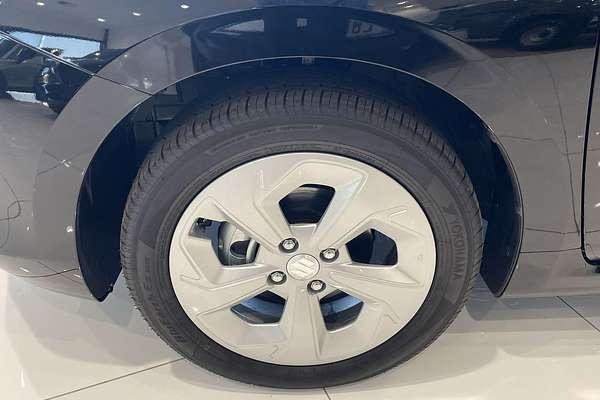 2024 Suzuki Swift Hybrid Plus UZ