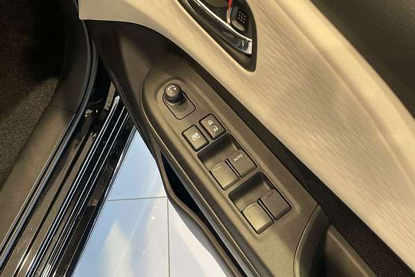 2024 Suzuki Swift Hybrid Plus UZ