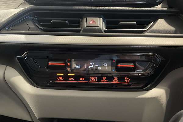2024 Suzuki Swift Hybrid Plus UZ