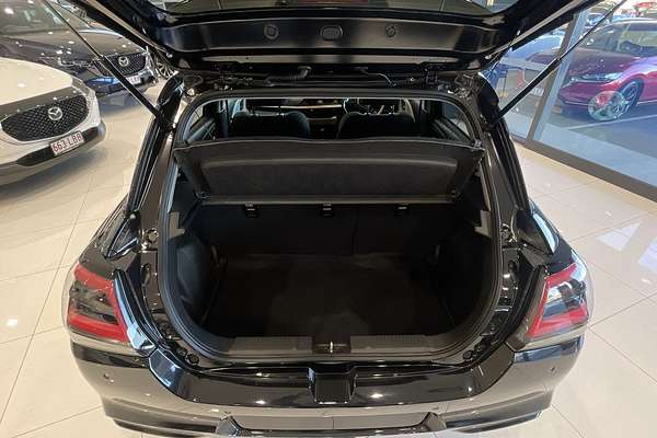 2024 Suzuki Swift Hybrid Plus UZ