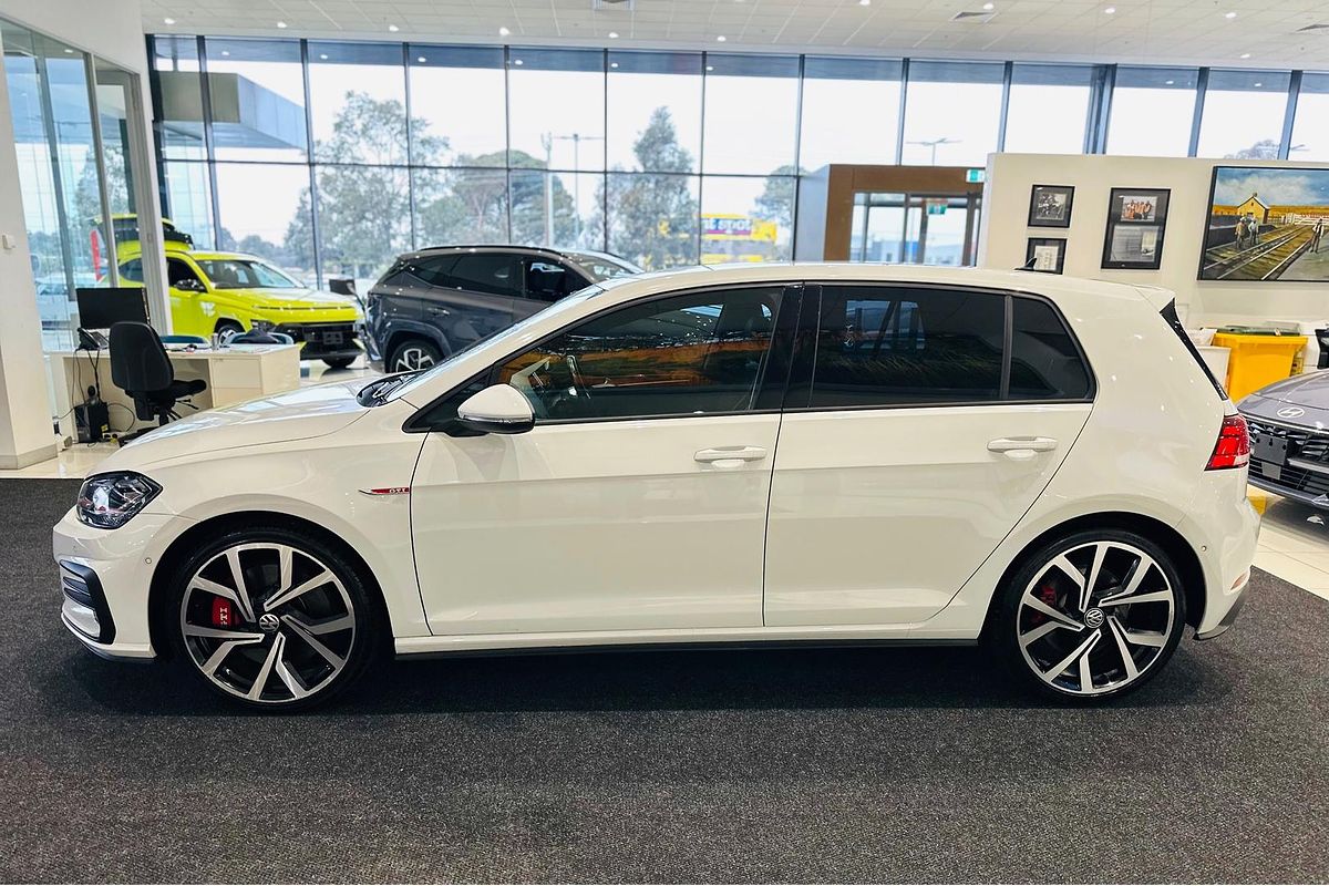 2019 Volkswagen Golf GTI 7.5