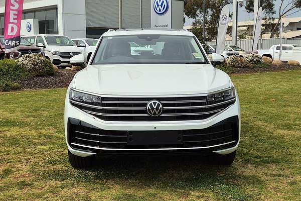 2024 Volkswagen Touareg 170TDI RC