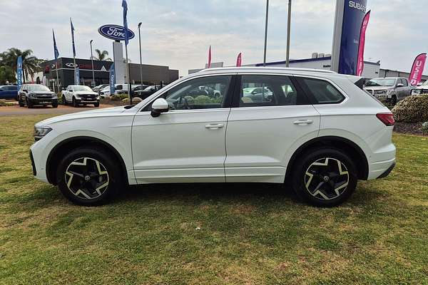 2024 Volkswagen Touareg 170TDI RC