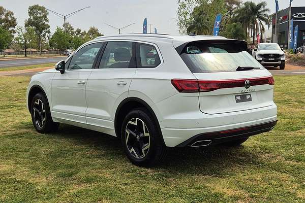2024 Volkswagen Touareg 170TDI RC