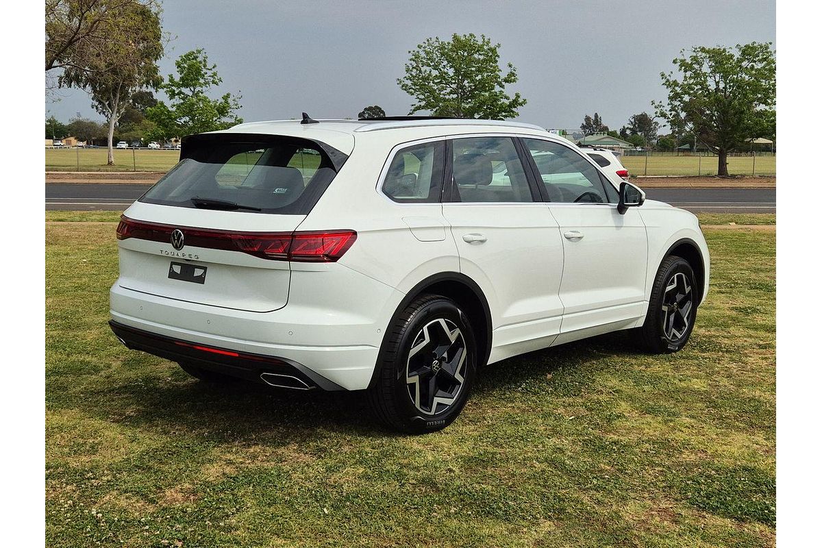 2024 Volkswagen Touareg 170TDI RC