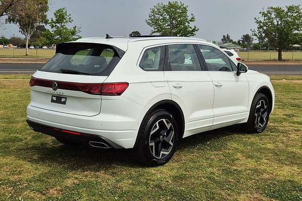 2024 Volkswagen Touareg 170TDI RC