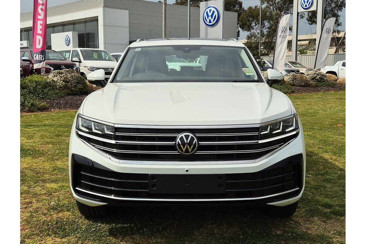 2024 Volkswagen Touareg 170TDI RC