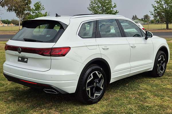 2024 Volkswagen Touareg 170TDI RC