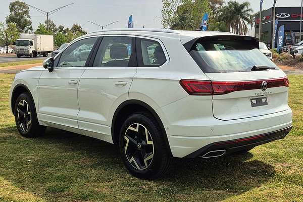 2024 Volkswagen Touareg 170TDI RC