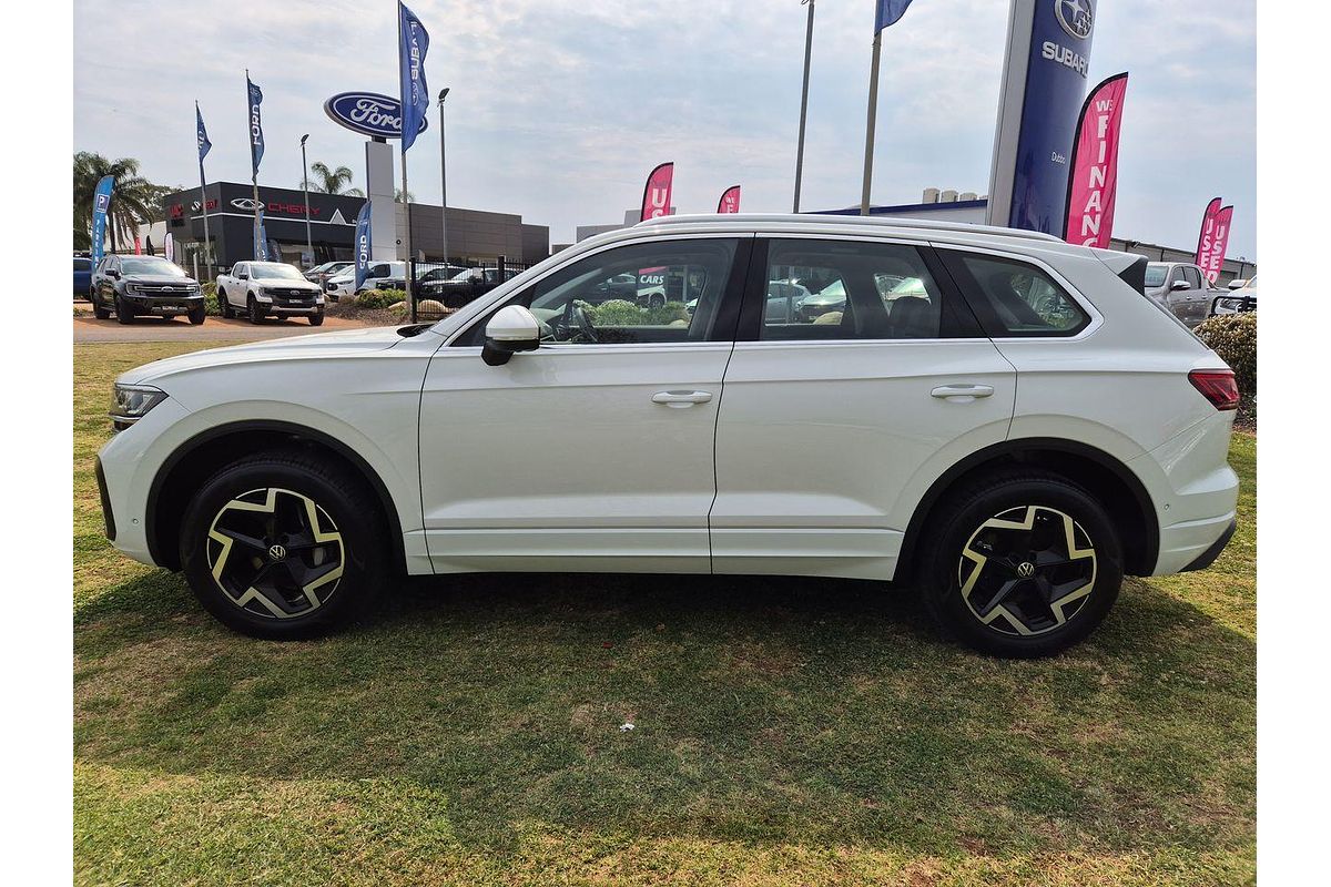 2024 Volkswagen Touareg 170TDI RC
