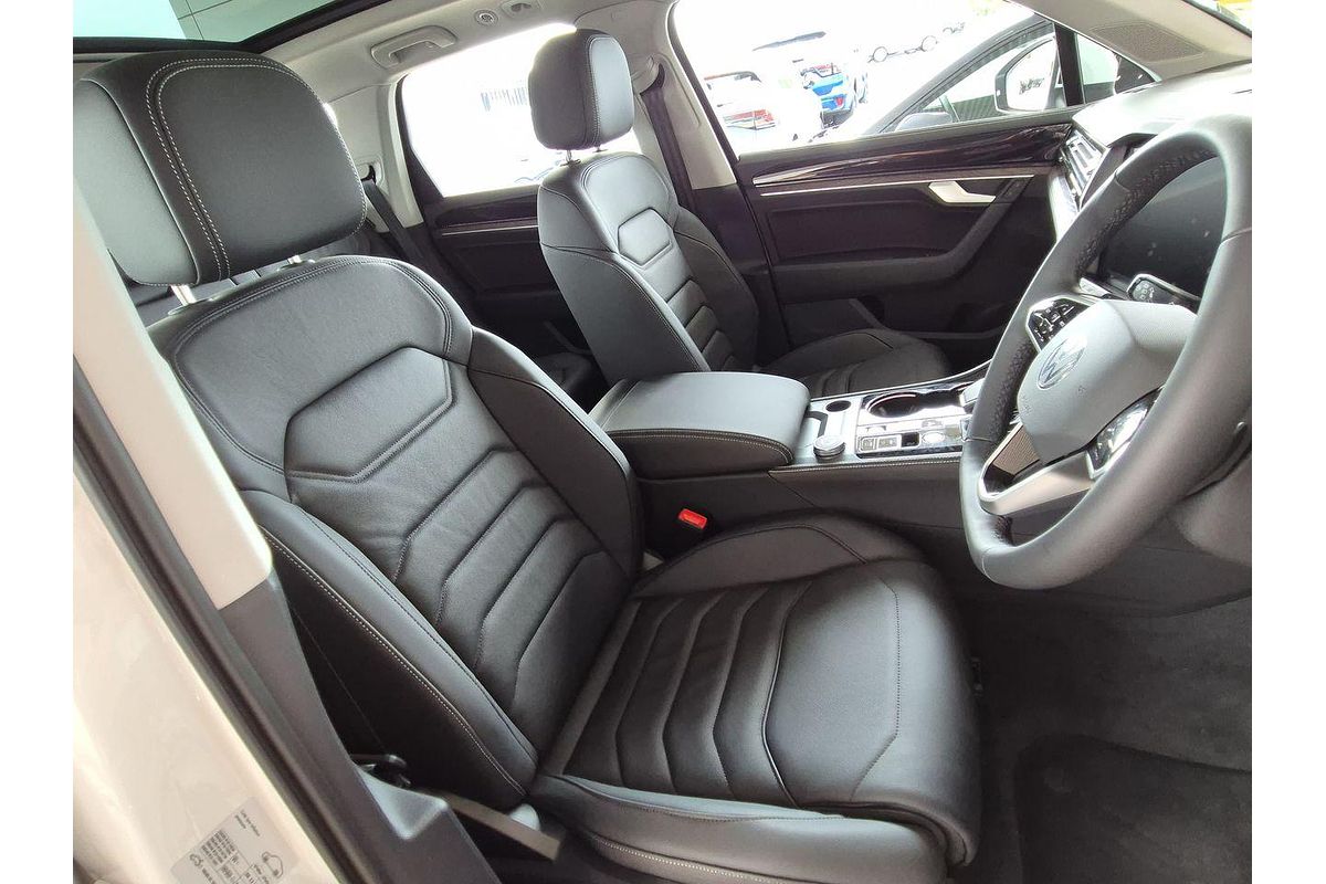 2024 Volkswagen Touareg 170TDI RC