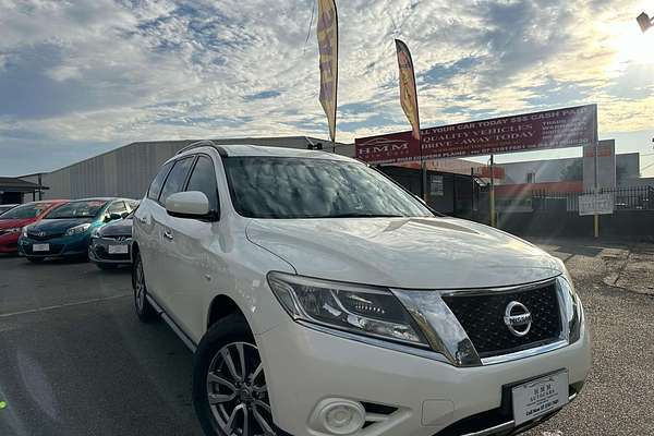 2016 Nissan Pathfinder ST R52