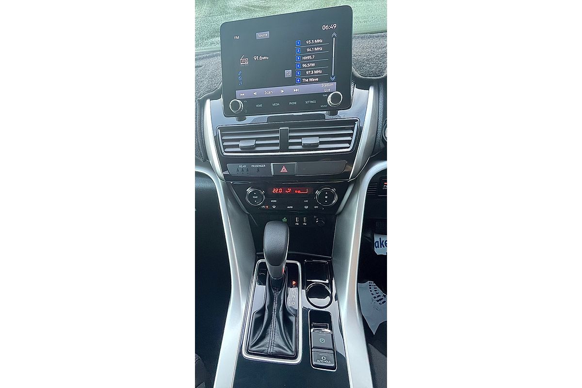 2021 Mitsubishi Eclipse Cross LS YB