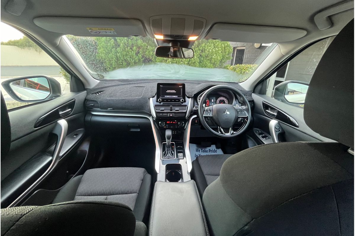 2021 Mitsubishi Eclipse Cross LS YB