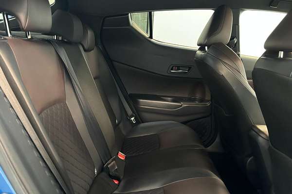 2017 Toyota C-HR HYBRID G ZYX10