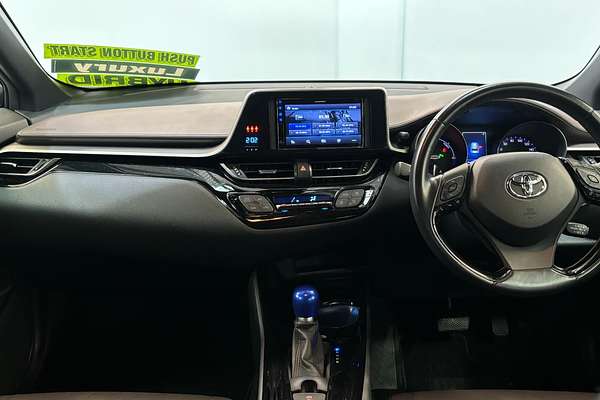 2017 Toyota C-HR HYBRID G ZYX10