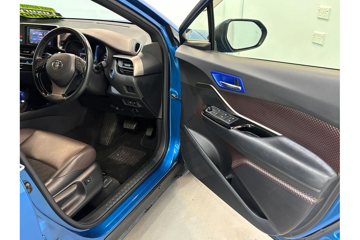2017 Toyota C-HR HYBRID G ZYX10