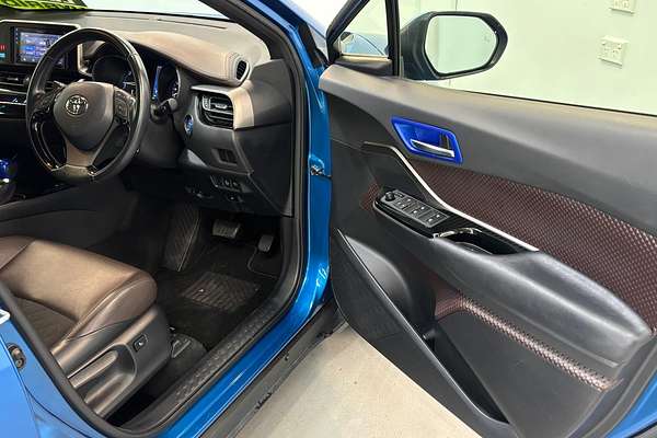 2017 Toyota C-HR HYBRID G ZYX10