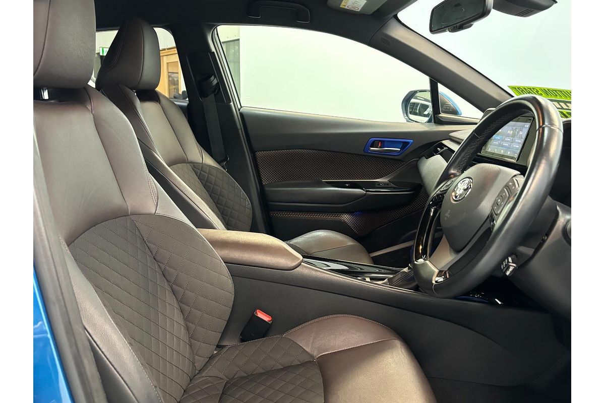 2017 Toyota C-HR HYBRID G ZYX10