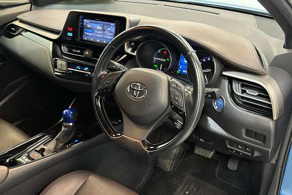 2017 Toyota C-HR HYBRID G ZYX10