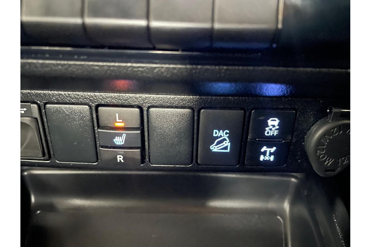 2021 Toyota Hilux Rugged X GUN126R 4X4