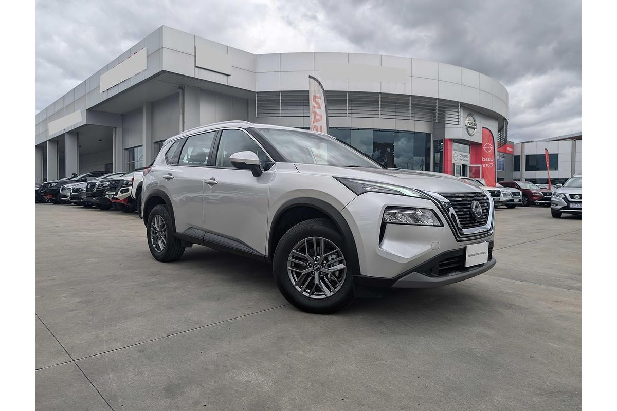 2023 Nissan X-TRAIL ST T33