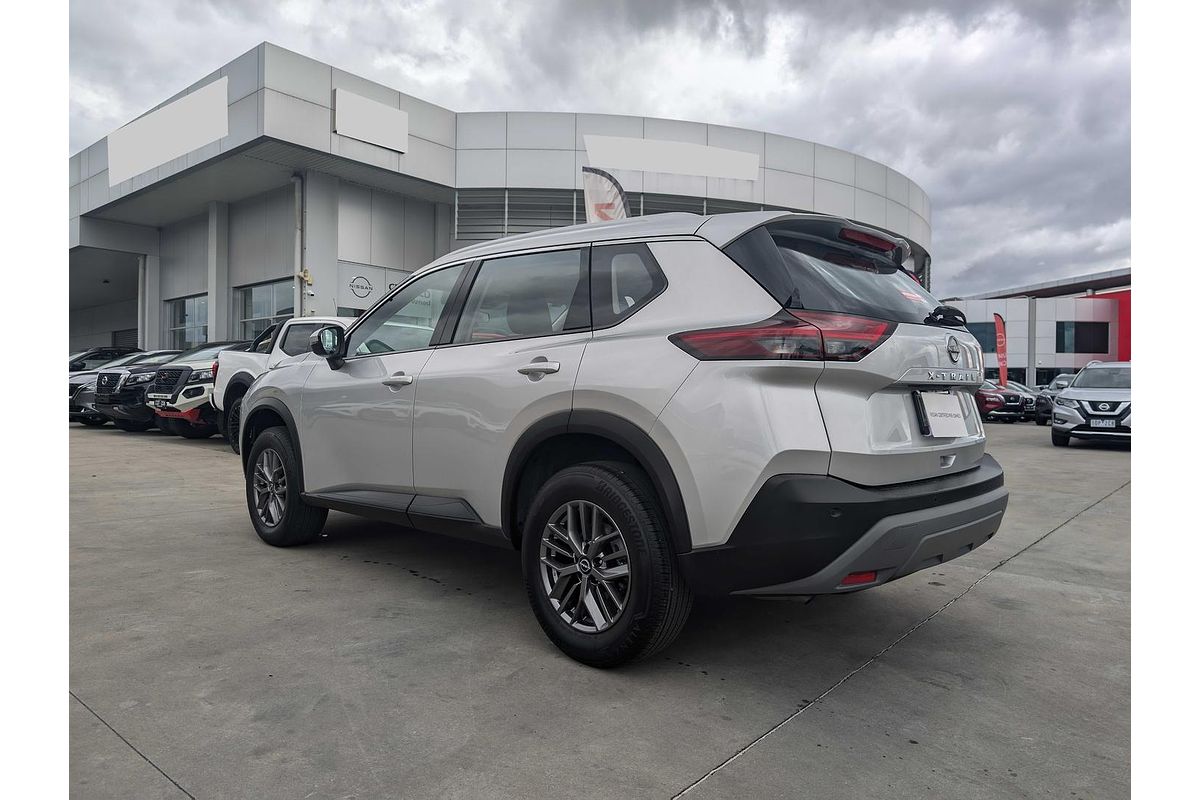 2023 Nissan X-TRAIL ST T33