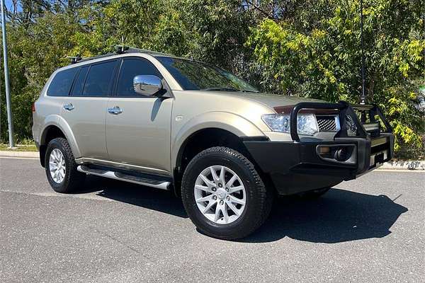 2010 Mitsubishi Challenger LS PB