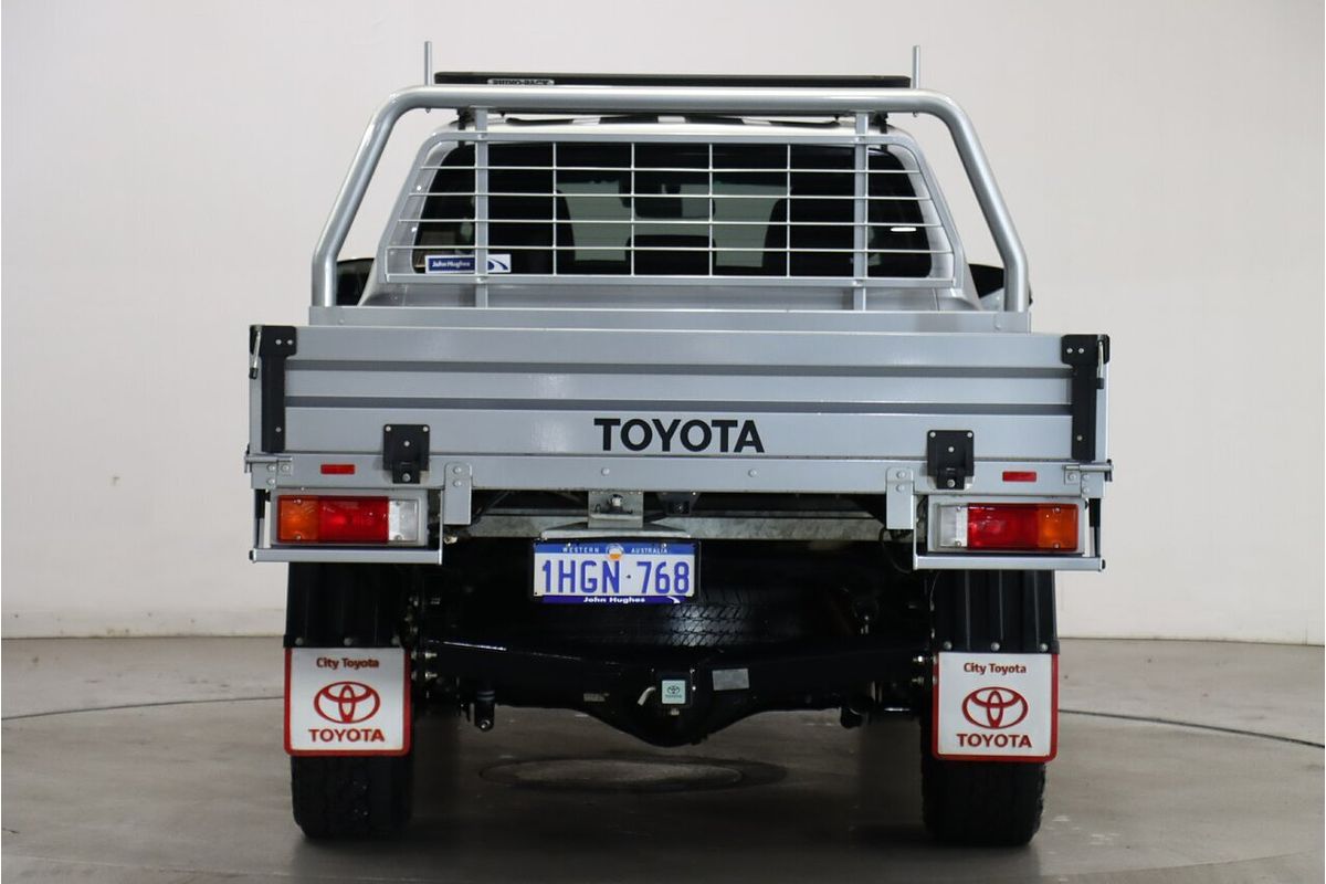 2020 Toyota Hilux SR5 in Silver Used Ute Victoria Park WA
