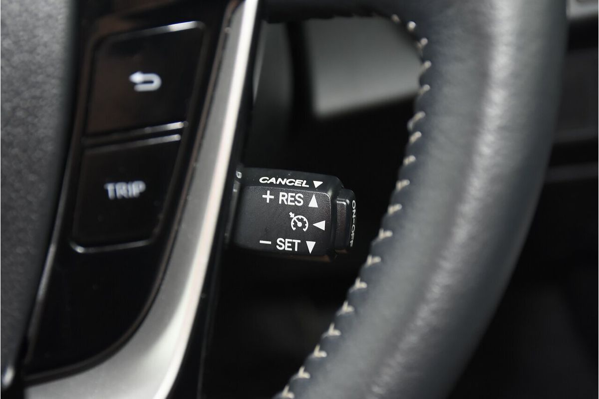 2019 Toyota Prius ZVW50R