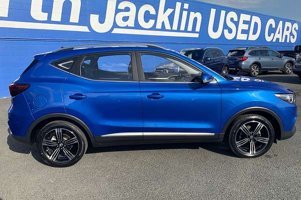 2018 MG ZS Essence AZS1