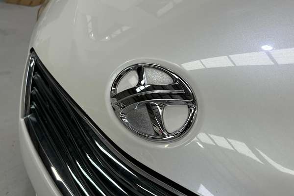 2009 Toyota Mark X Zio 350G