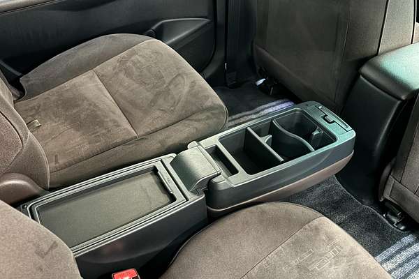 2009 Toyota Mark X Zio 350G