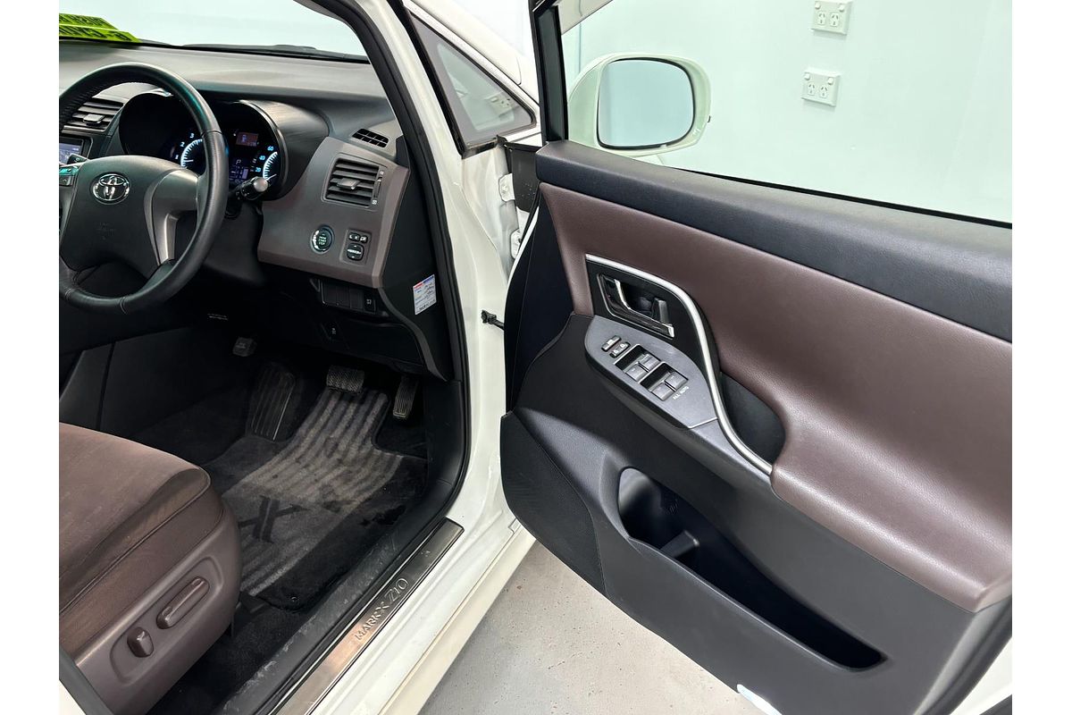 2009 Toyota Mark X Zio 350G