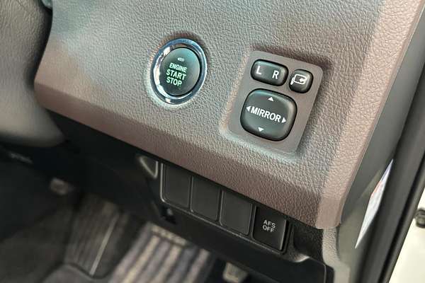 2009 Toyota Mark X Zio 350G