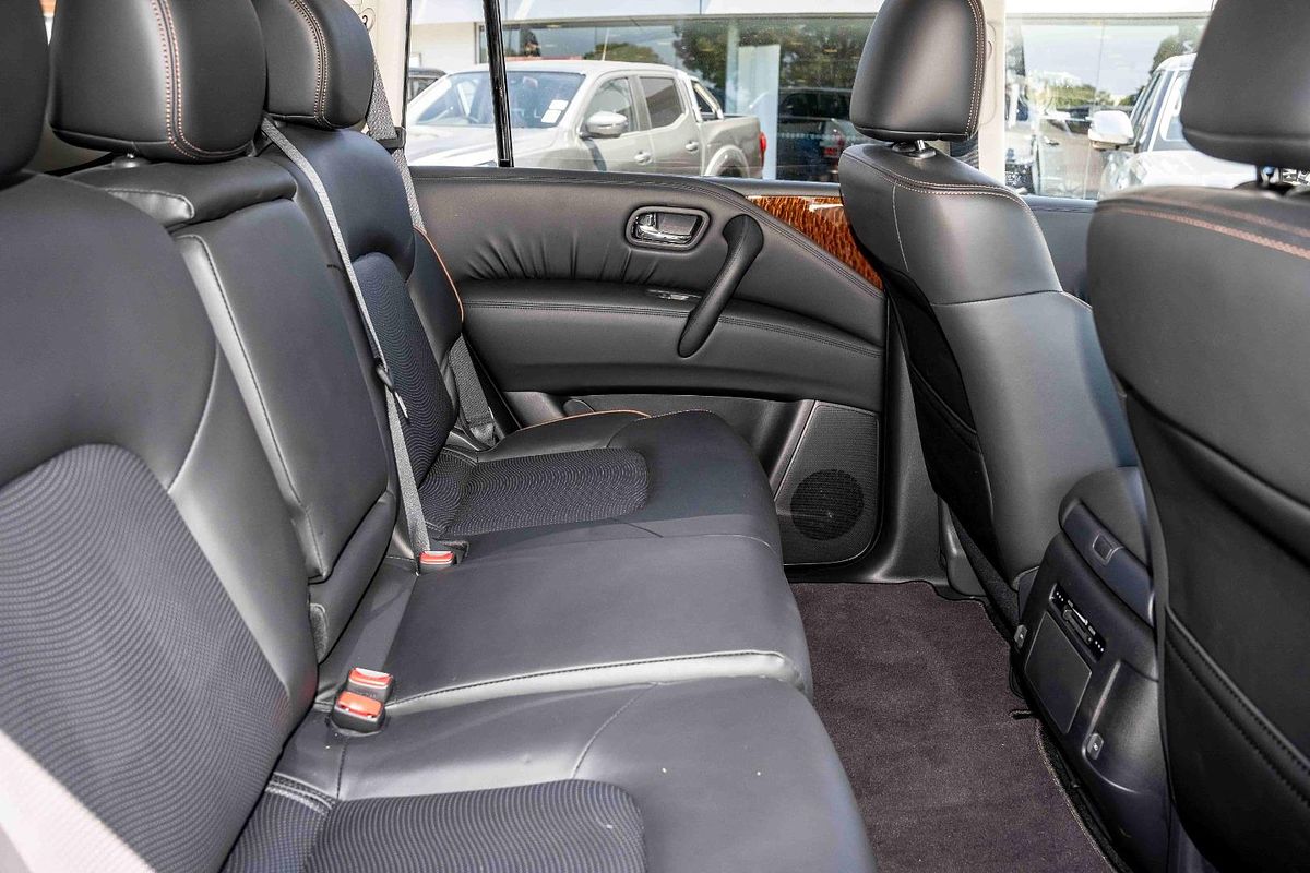 2023 Nissan Patrol Ti-L Y62