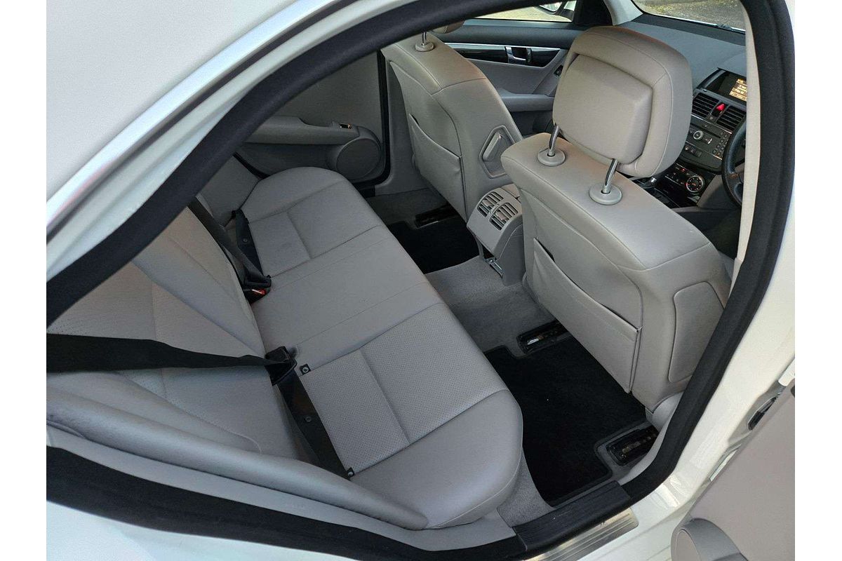 2007 Mercedes-Benz C-Class C200 Kompressor Avantgarde W204