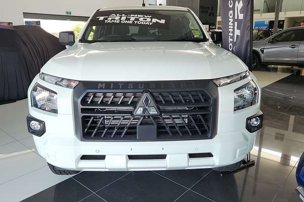 2024 Mitsubishi Triton GLX+ MV 4X4