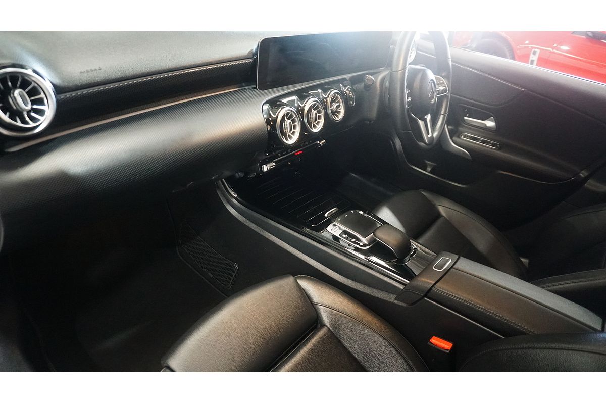 2018 Mercedes-Benz A-Class A200 W176