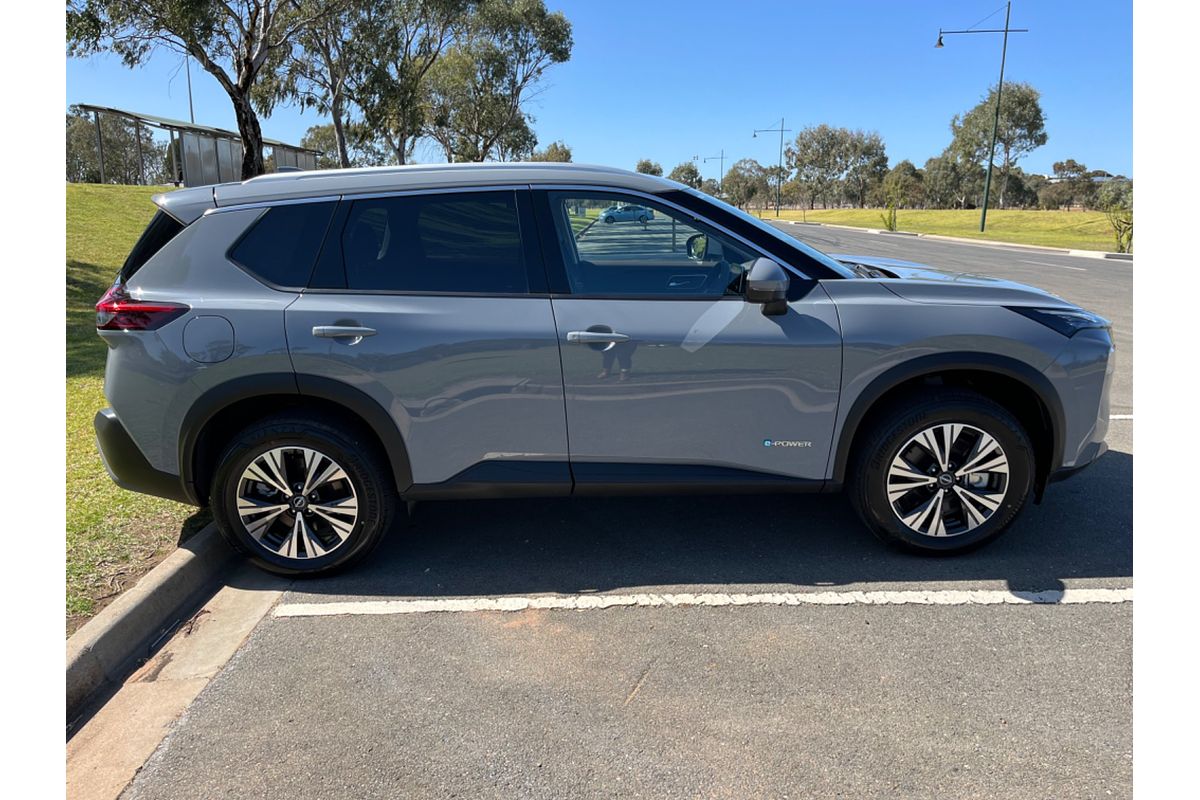 2024 Nissan X-TRAIL ST-L e-POWER T33