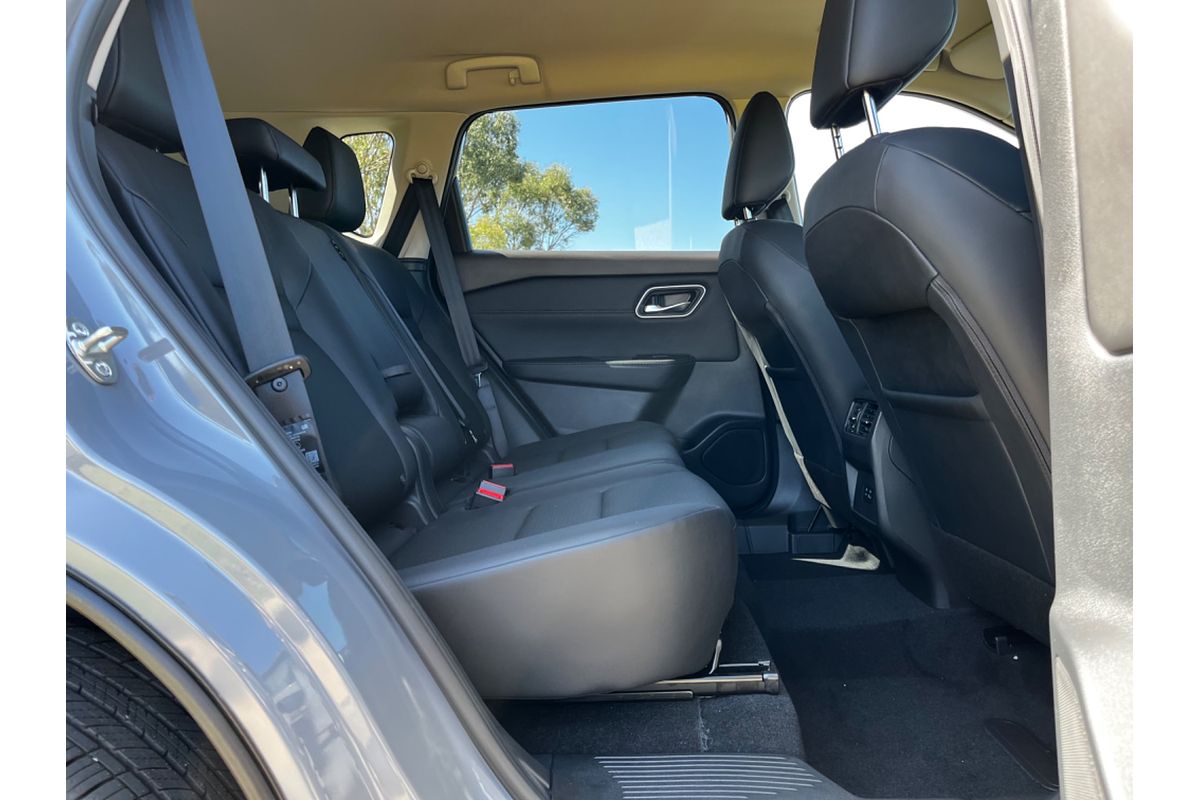 2024 Nissan X-TRAIL ST-L e-POWER T33