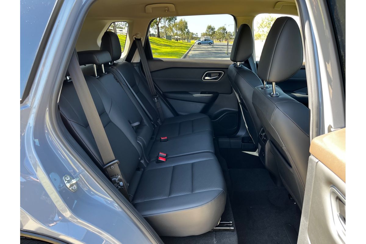 2024 Nissan X-TRAIL ST-L e-POWER T33